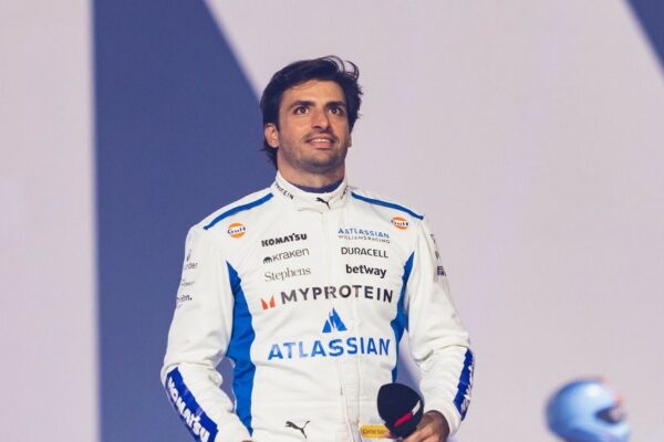 Williams F1 driver Sainz to replace Vettel as GPDA Director New GPDA Director Carlos Sainz
