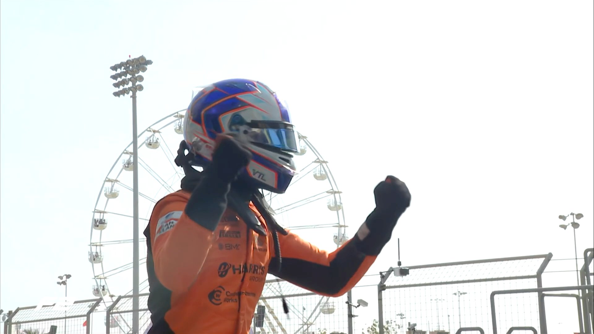 Alex Dunne claimed his first points in F2, sealing his maiden win after an intense Feature Race at the Bahrain GP.