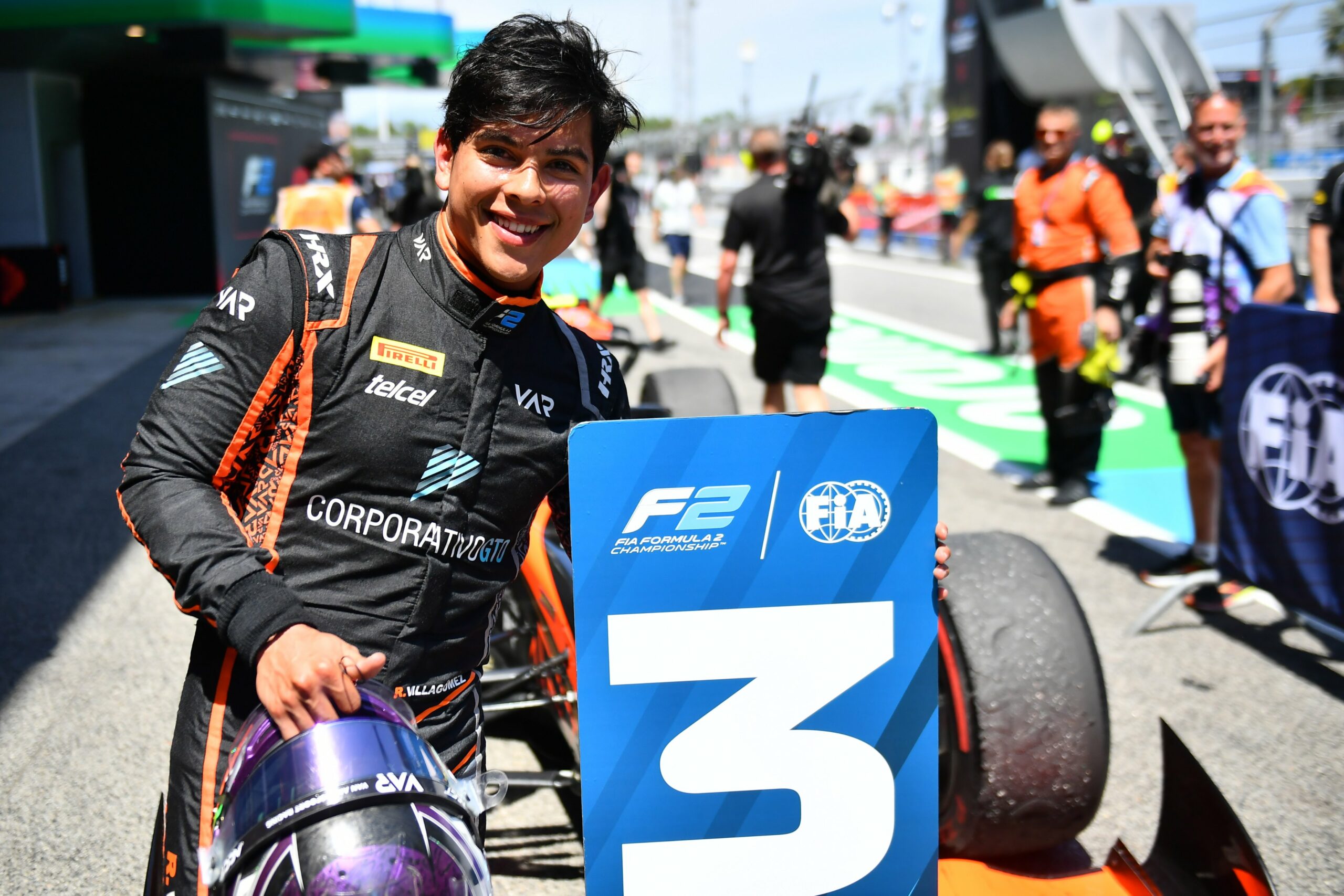 Rafael Villagómez secures his first F2 podium at Barcelona after a late Safety Car gamble pays off in a dramatic 2025 Sprint Race.