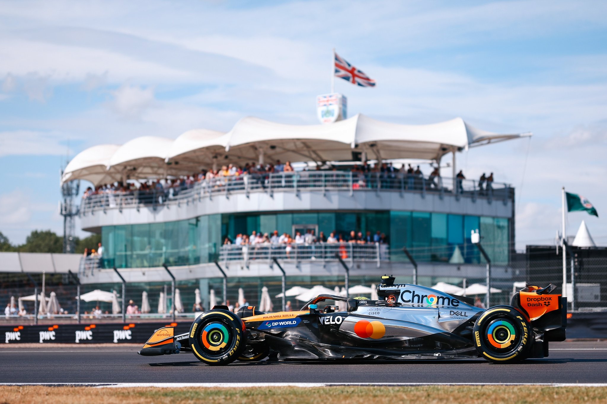 FP2 at the 2025 F1 British GP is in the books as the second session on Friday has been run, view the full report and results below. Lewis Hamilton was quickest in FP1.