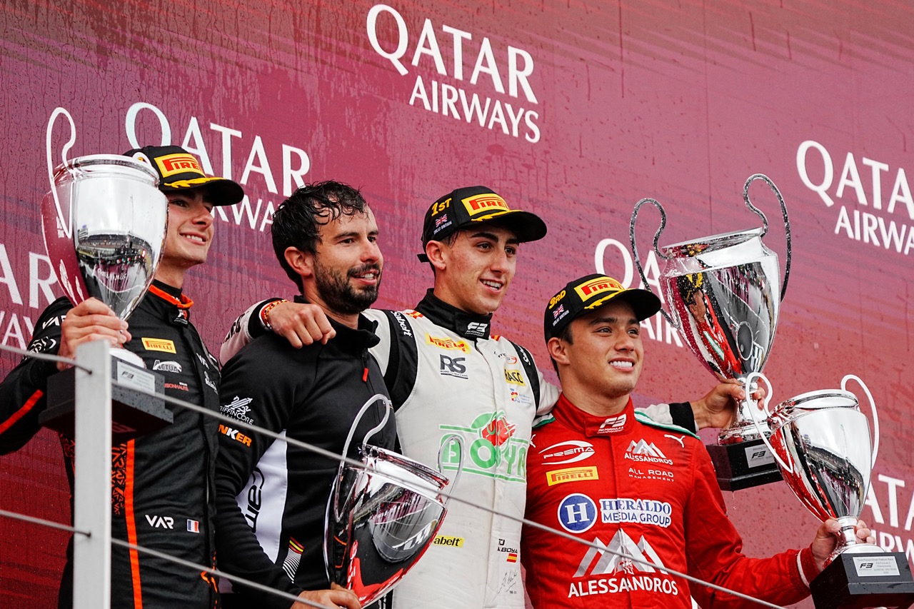 After the British GP Feature Race was cut short due to poor conditions, Rafael Camâra remains the 2025 F3 Championship leader, followed by Tim Tramnitz and Nikola Tsolov.