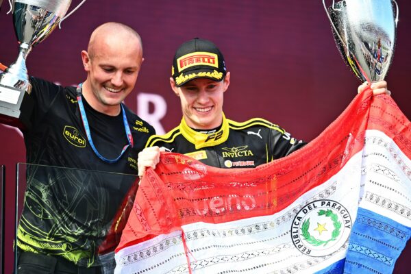 Joshua Dürksen wins the 2026 F2 Australian GP Sprint Race in Melbourne, discussing overtakes, tyre strategy and championship hopes.