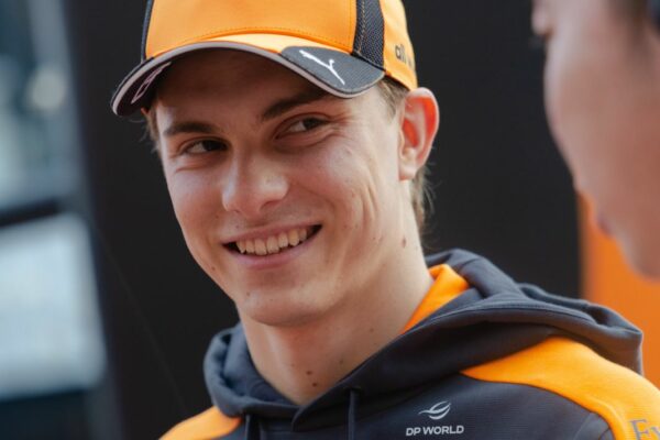 Oscar Piastri heads into the 2026 F1 Chinese GP looking to complete his first racing lap(s) following a sighting lap crash in Melbourne.