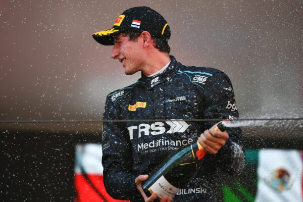 Bilinski claimed his maiden F2 podium in Monaco, finishing second after pressuring León throughout the 2026 Sprint Race.