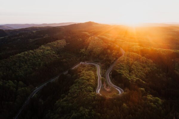 2026 NLS: Krognes builds 2.8-second NLS6 pole margin in final minutes of Qualifying Christian Krognes takes 2026 NLS6 pole for Walkenhorst as late green running, heat and repeated Code 60s shape Nordschleife Qualifying.