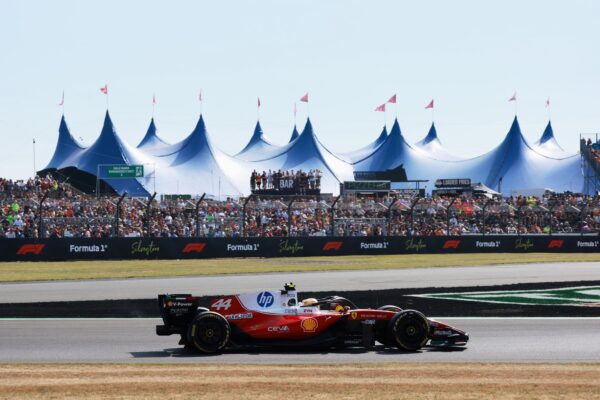 Hamilton takes pole at the 2026 F1 British GP Sprint Qualifying