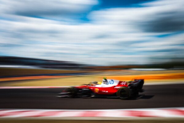 F1 | 2026 Hungarian GP | FP2 | Hamilton leads dominant Ferrari 1-2