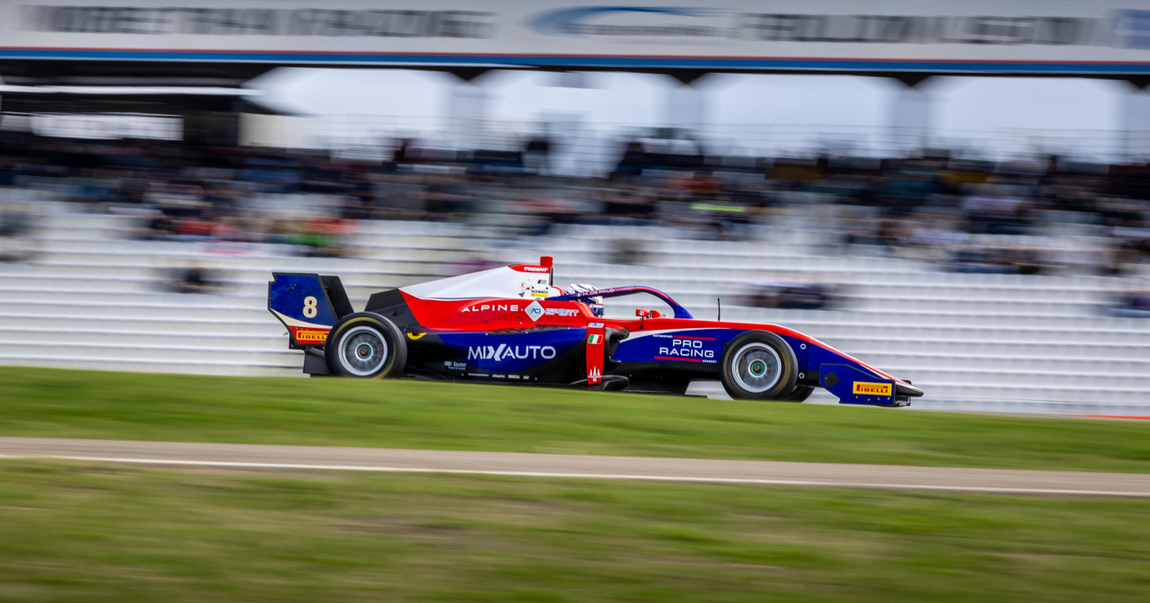 Trident has officially revealed the three young drivers who will represent the Italian team in the 2026 Formula Regional European Championship (FREC).