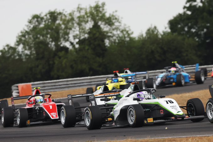 Alex O’Grady extends his GB4 lead to 70 points after a double win at Snetterton, while Pace Performance tops the Teams’ standings.