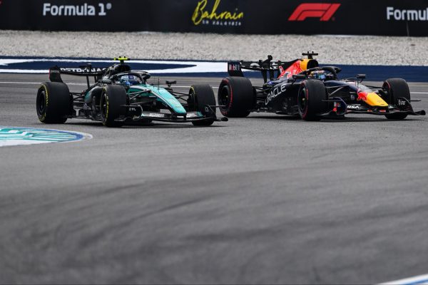 F1 | 2026 Malaysia | Race | Verstappen takes dominant win as Antonelli and Hamilton complete podium Max Verstappen of Red Bull Racing wins the 2025 F1 Race in Malaysia after a long delay for rain and rain-related issues.