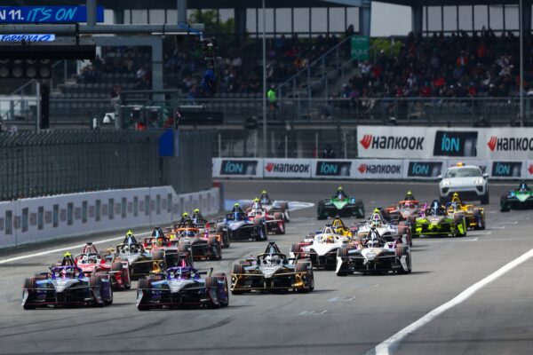 Pit Boost: Why the latest Formula E technology is more than a feature Formula E Pit Boost