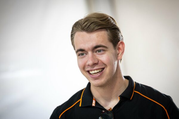 Verschoor reflects on “messy” Qualifying session ahead of F2 Qatar GP Sprint MP Motorsport's Richard Verschoor during the 2025 F2 Qatar GP.