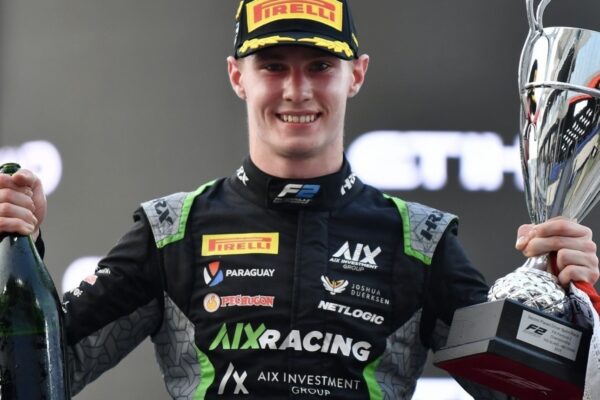 Joshua Dürksen takes another podium at the F2 Abu Dhabi Sprint Race