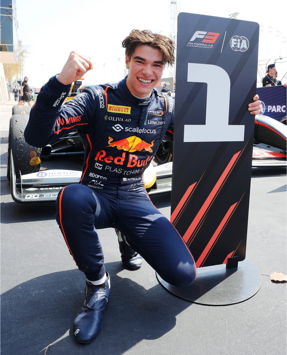Campos Racing's Nikola Tsolov delivered a faultless drive from P5 to win the sprint race at the Bahrain GP.
