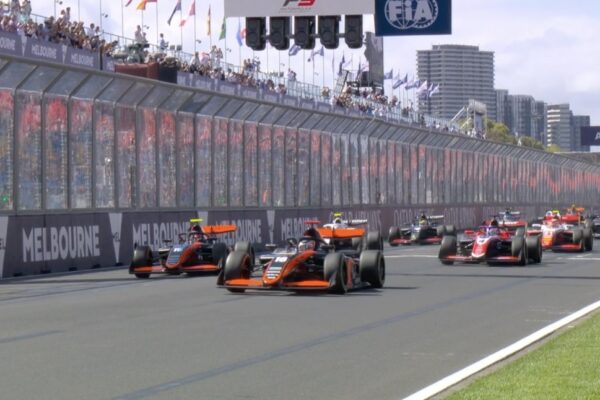 Van Amersfoort Racing's Bruno del Pino and Enzo Deligny during the Sprint Race at 2026 F3 Australian GP.