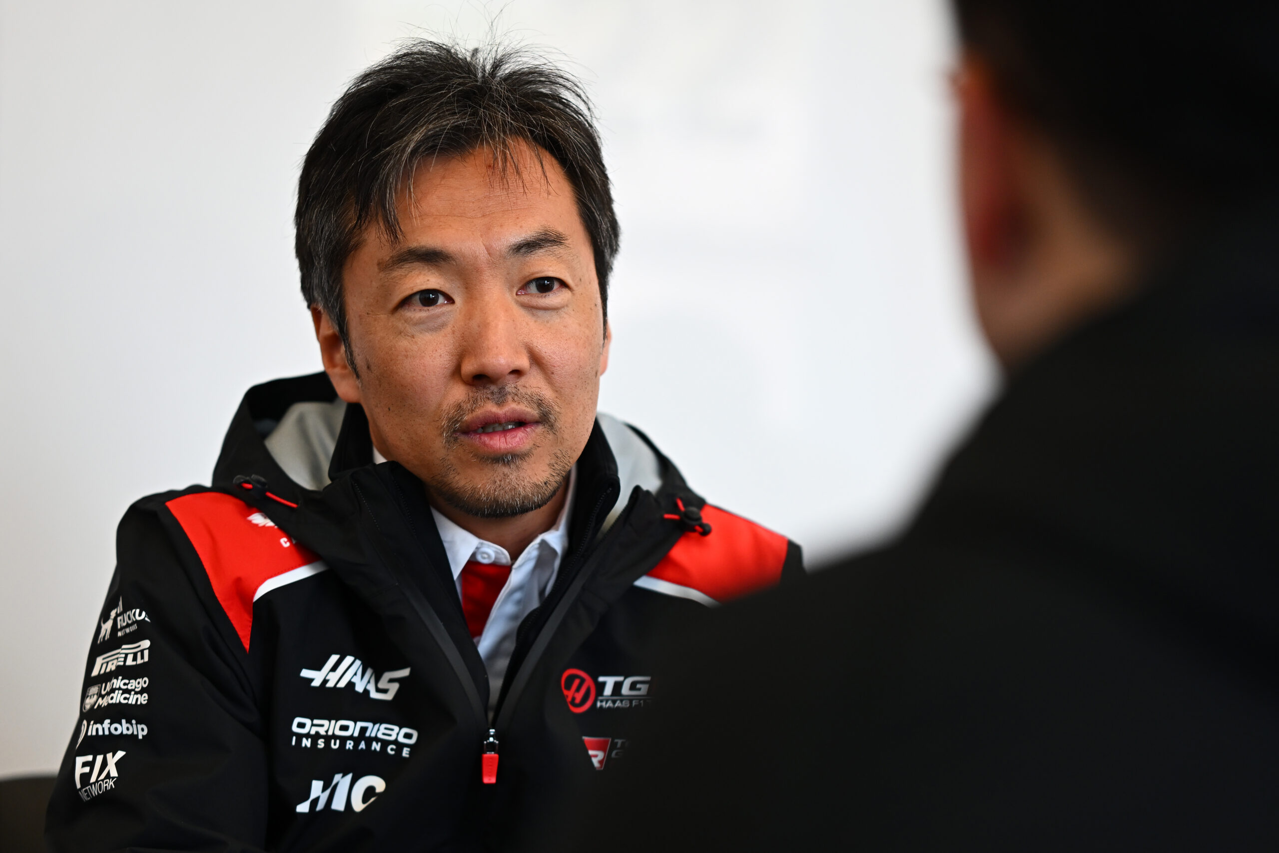 Haas F1 Team principal Ayao Komatsu praises Ollie Bearman as an “amazing talent” as he recalls a transformative 2025 F1 season.