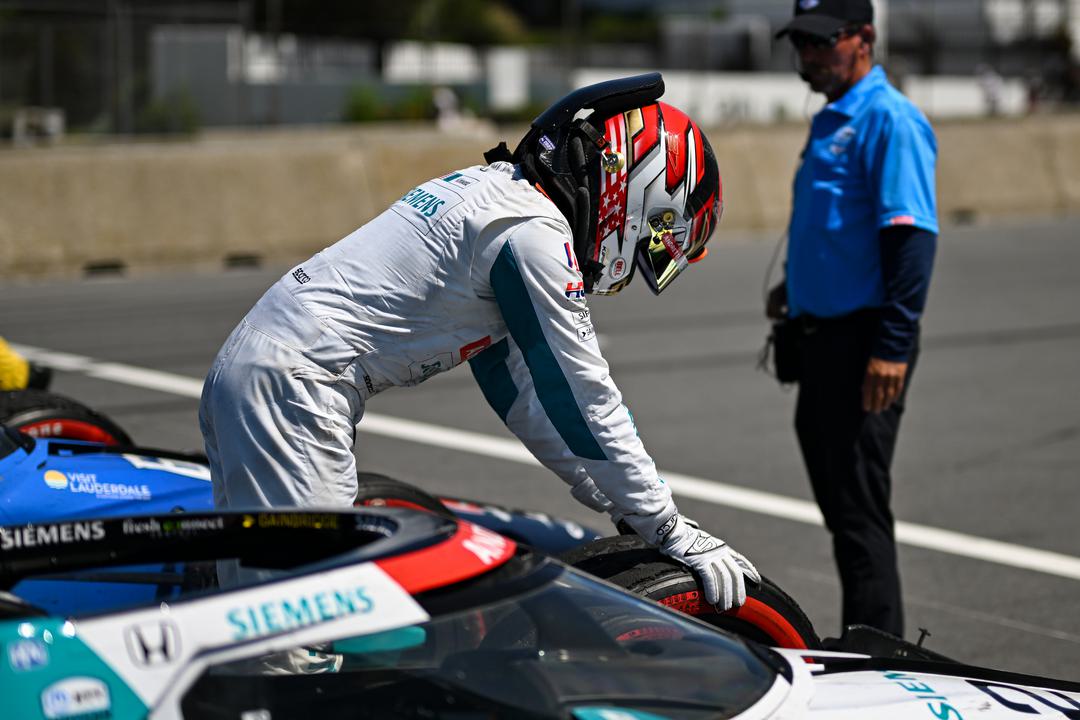 All the drivers immediately got on track in Mid-Ohio for the IndyCar FP1, after yet another incredible drive and race win for Palou at Road America, view the full report and results below.