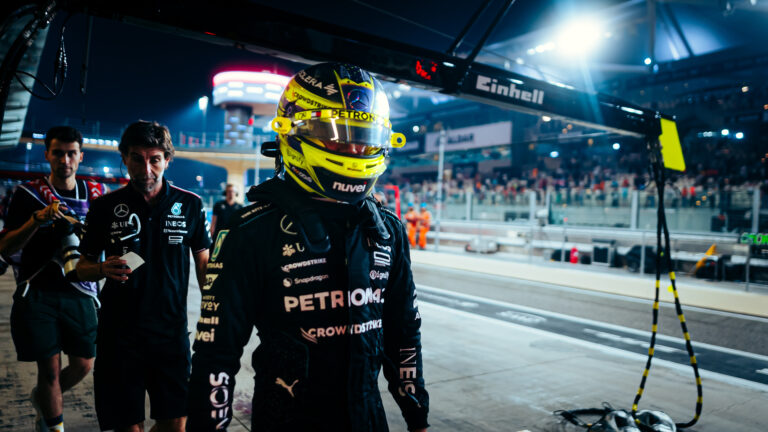 Lewis Hamilton, 2024 Abu Dhabi Grand Prix, Friday - Sebastian Kawka
