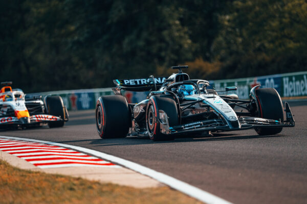 Mercedes F1 rear suspension upgrade to “end in a bin” — Wolff