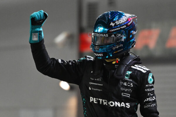 George Russell takes pole for the 2025 F1 Singapore GP