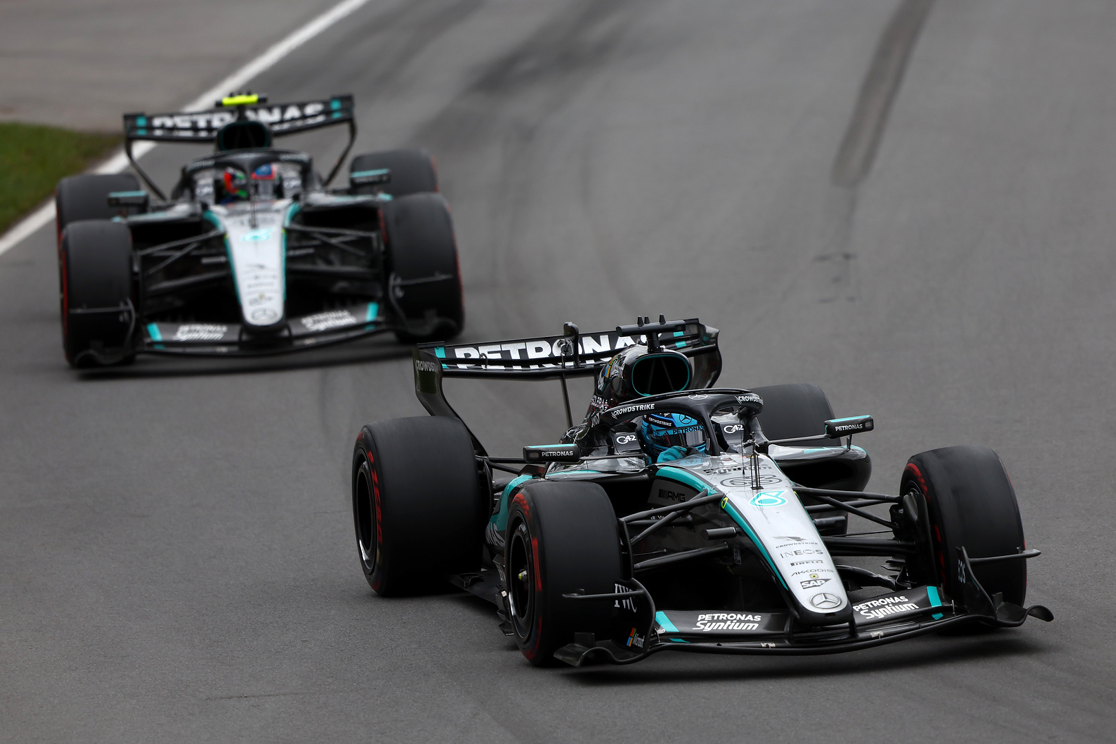 Mercedes provides details about the failure that caused driver George Russell to retire from the 2026 F1 Canadian GP.