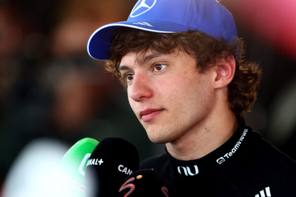 Mercedes’ Kimi Antonelli was forced to retire his car just after he was able to beat teammate Russell in the fight for P2, behind Hamilton, in the F1 2026 Barcelona-Catalunya GP. 