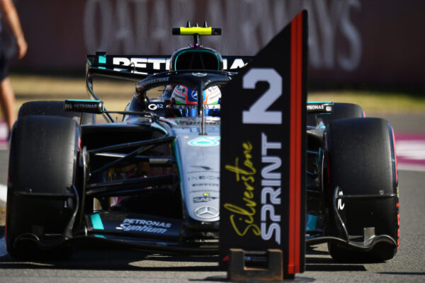 Antonelli misses out on pole position in Sprint Qualifying for the 2026 F1 British GP, while Mercedes teammate Russell ends the session in P5.