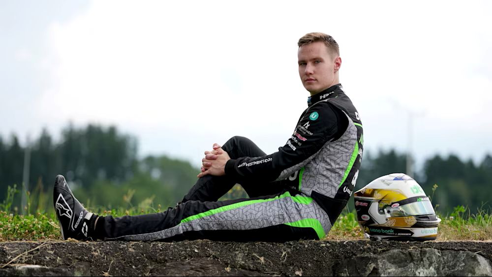 Paraguay’s first F2 driver Joshua Dürksen reflects on a tough 2025 season, national pride, and his pursuit of an F1 future.