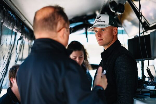 Mick Schumacher will take to an IndyCar oval track for the first time with RLL during a jam-packed February testing calendar.