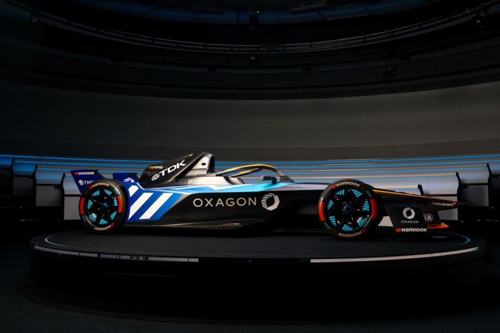 NEOM McLaren Formula E team special livery for Lonodn E-Prix