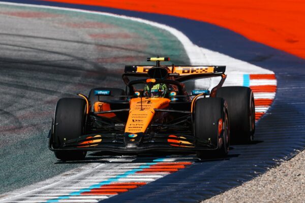 F1 Austrian GP - Norris leads en route to victory in McLaren 1-2