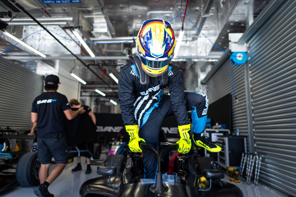 Rafael Vaessen discusses mental resilience, learning to reset after setbacks in racing, and the family support that keeps him grounded.