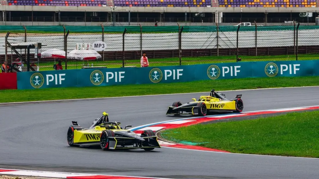 Jake Dennis and Felipe Drugovich during the 2026 Shanghai Formula E weekend for Andretti Formula E