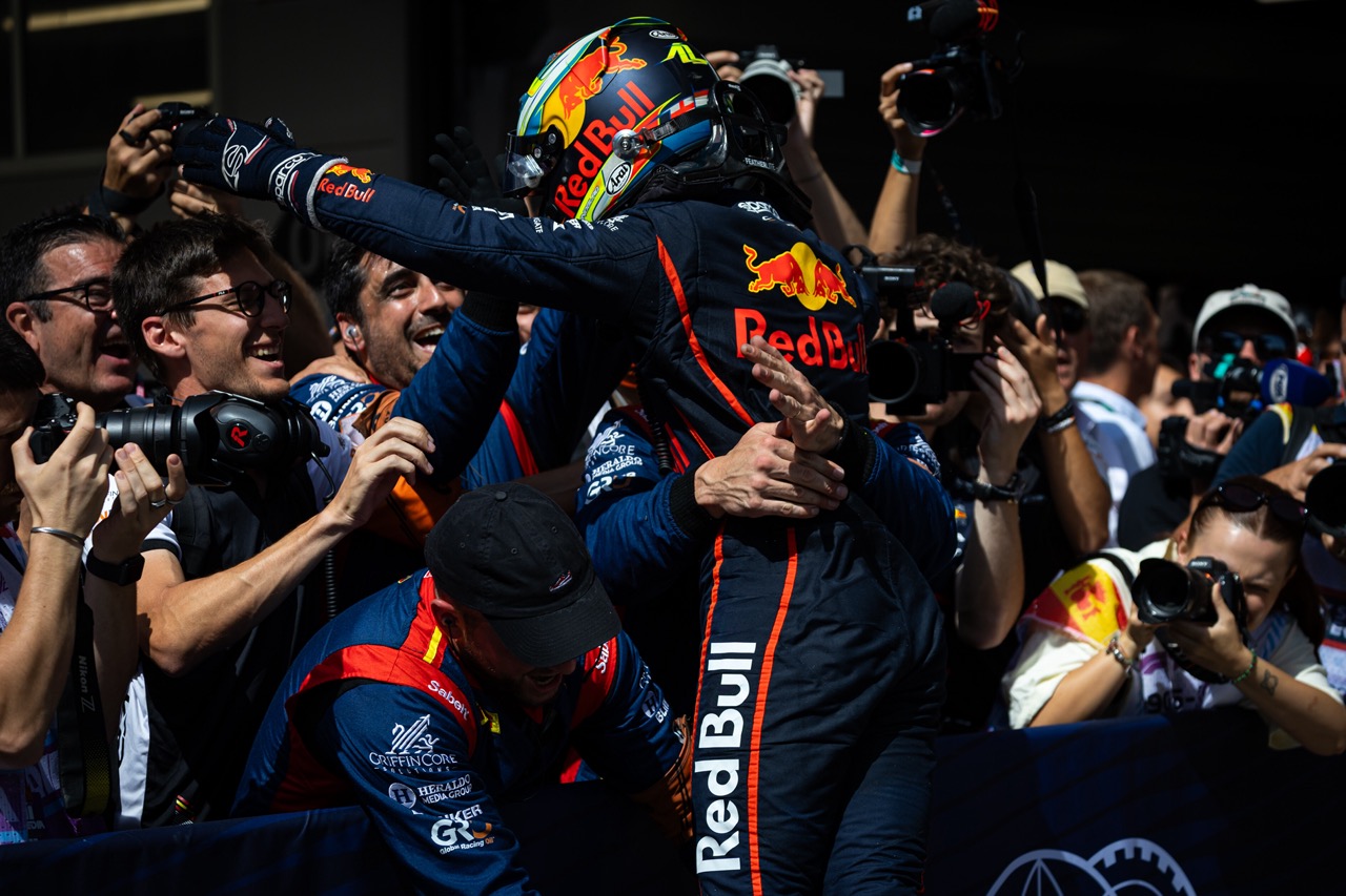 Campos Racing's Arvid Lindblad took home his first F2 Feature Race win at the 2025 Spanish GP.