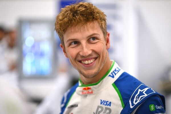 Lawson doubles down on Sainz criticism after F1 Mexico City GP Turn 1 contact Lawson on Turn 1 incident with Sainz at the F1 Mexico City GP