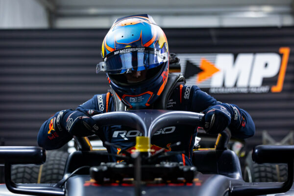 Ollie Goethe topped the Qatar Qualifying session to claim what would have been his maiden F2 pole position.