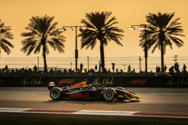 Goethe dominates Day 1 of Yas Marina F2 post-season test Oliver Goethe delivered an impressive performance to cap off the opening day of the F2 post-season test at Yas Marina.