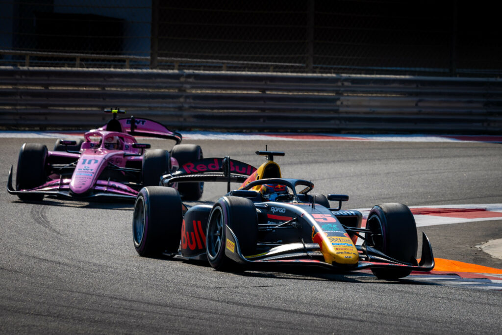 Oliver Goethe made an impressive statement on the opening day of the F2 Yas Marina post-season test, securing the fastest times.