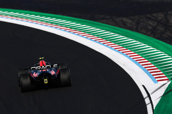 Red Bull aim to resolve some issues after challenging Friday practice at 2026 F1 Japanese GP Verstappen and Hadjar on Red Bull's performance during FP1 and FP2 at 2026 F1 Japanese GP