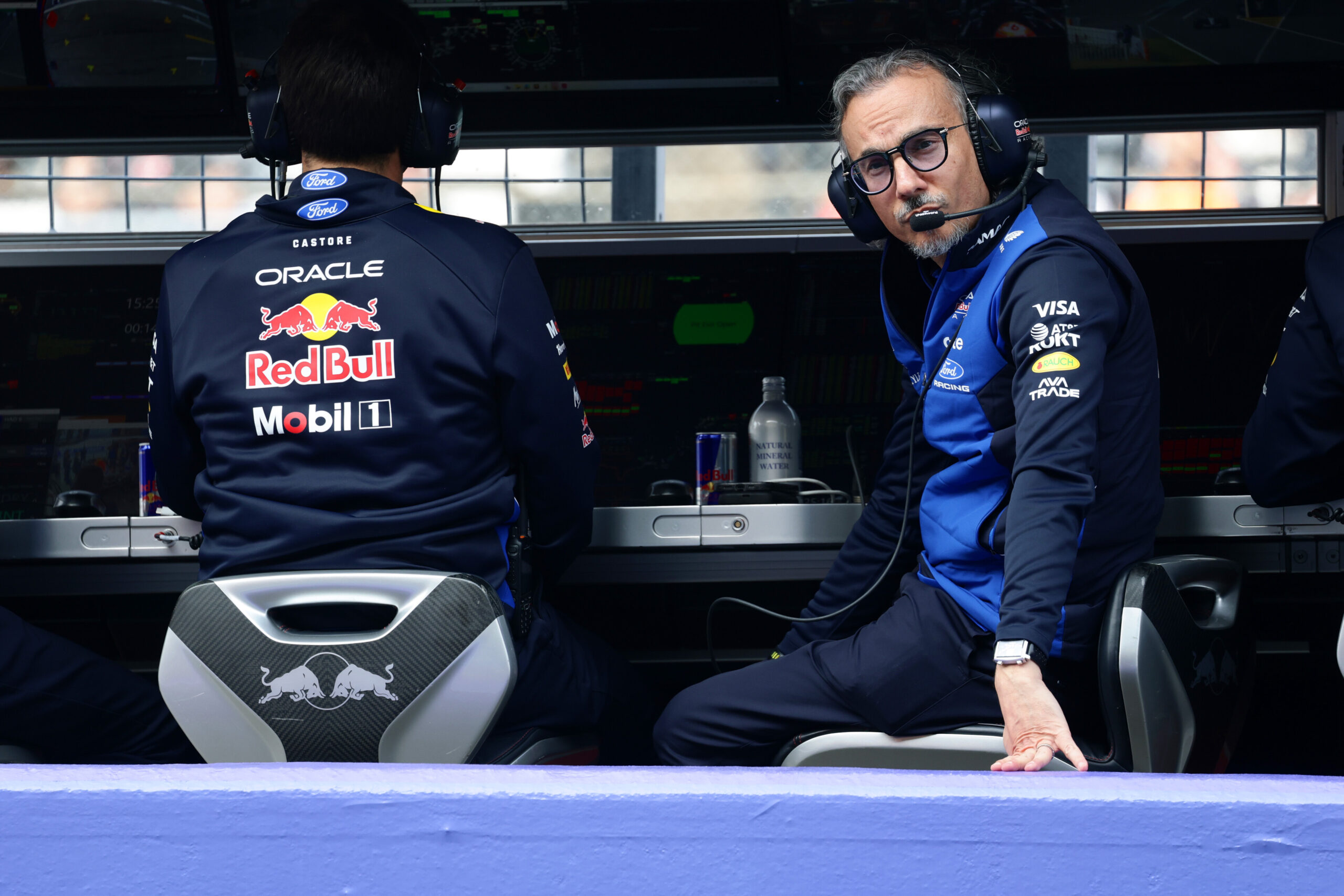Red Bull boss Laurent Mekies proposes a return to flat-out F1 qualifying to eliminate energy "gaming" by the 2027 season.