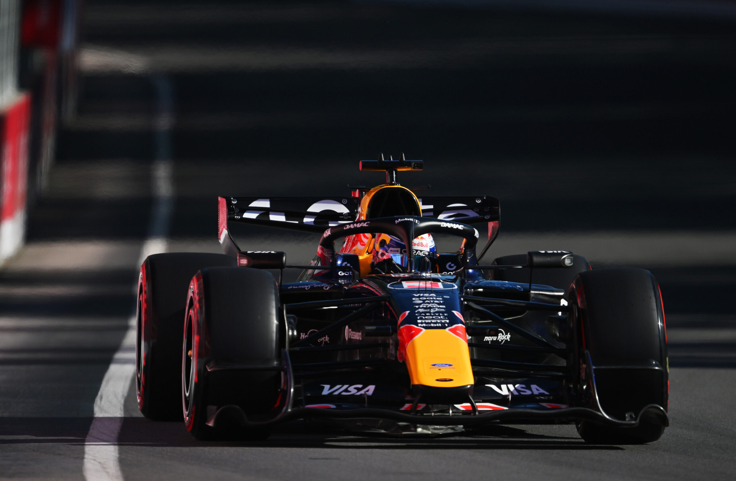 Both Red Bull drivers struggled heavily with bouncing and ride issues around the Circuit Gilles Villeneuve in the 2026 F1 Sprint Qualifying.