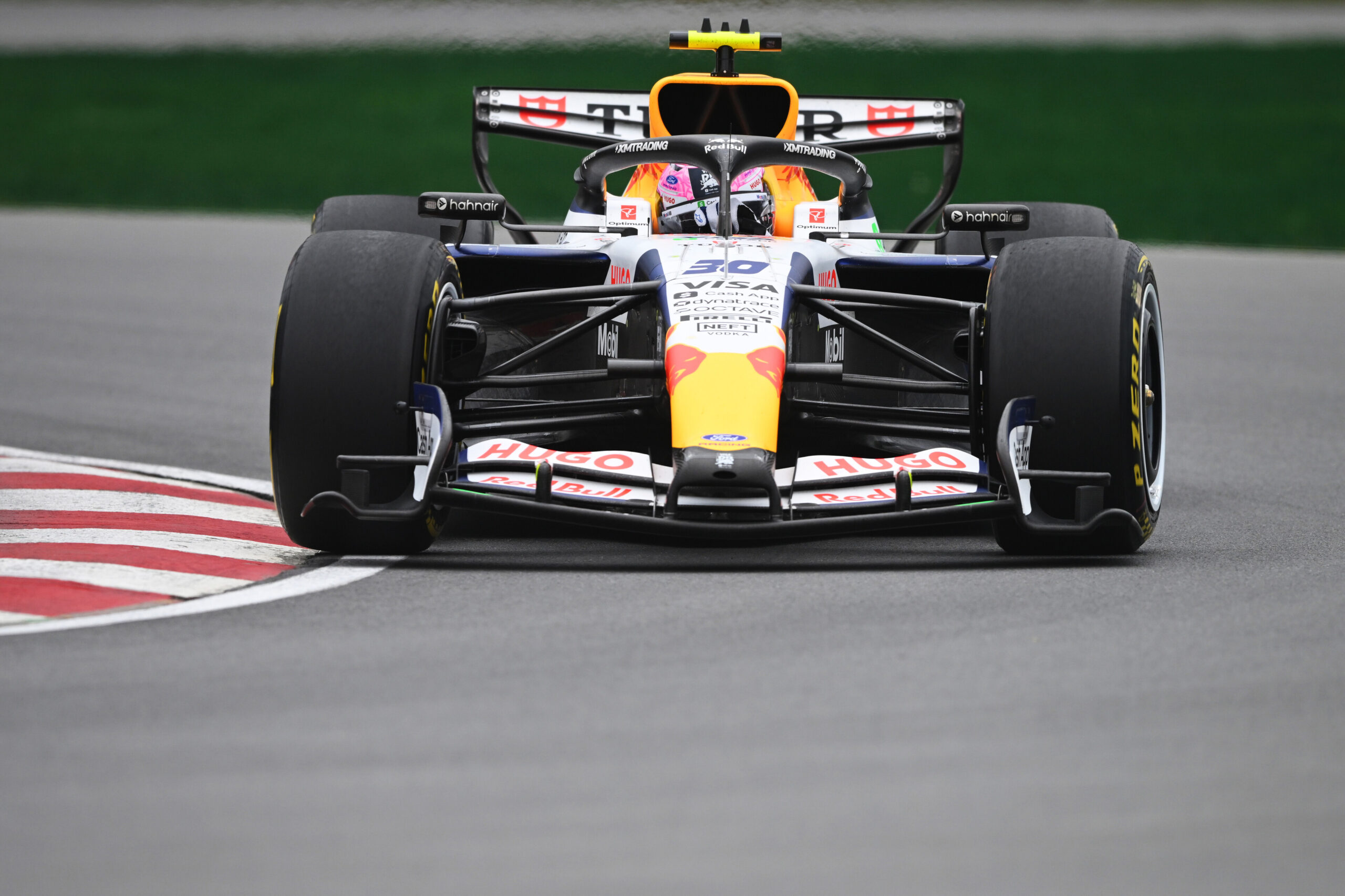 New Zealander and Racing Bulls driver Liam Lawson secured a P7 finish in the 2026 F1 Canadian GP. He stays in the top 10 in the standings.