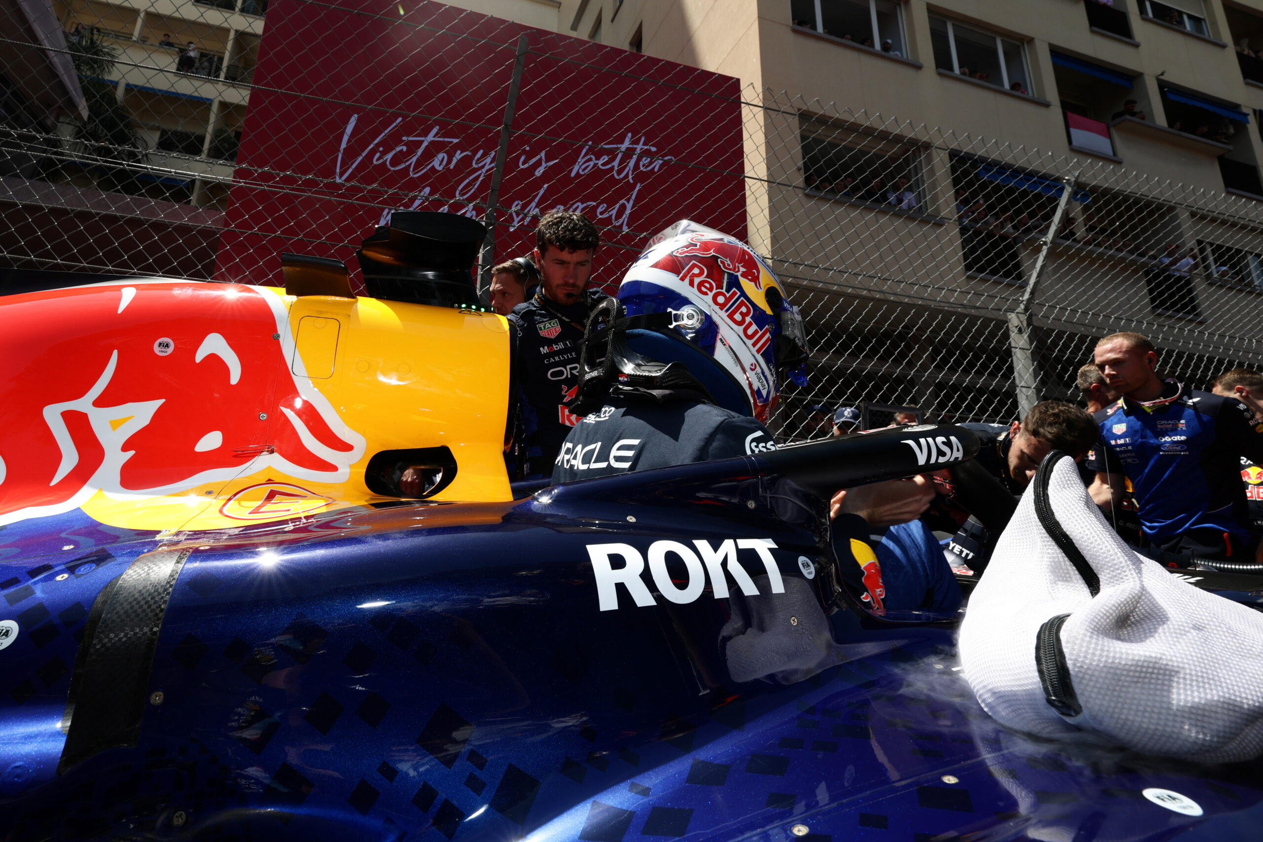 From the front row of the grid, Max Verstappen had a very disappointing and extremely early ending to his 2026 F1 Monaco GP.