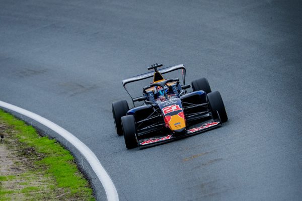 Alisha Palmowski claims pole position during Qualifying at fourth 2026 F1 Academy round at Dutch GP.