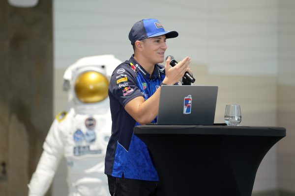 Hadjar returns to Red Bull for 2026 F1 Azerbaijan GP Red Bull Racing have confirmed that Isack Hadjar will return to the RB22 for the 2026 F1 Azerbaijan, with Liam Lawson back at Racing Bulls.