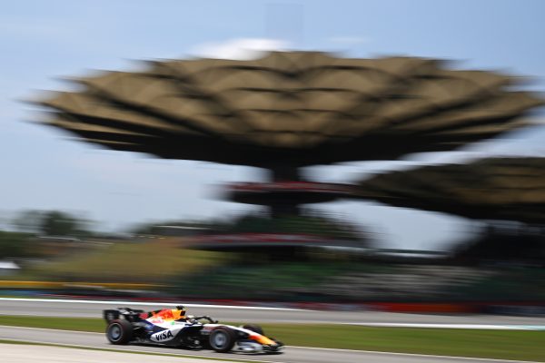 F1 | 2026 Malaysia | FP2 | Leclerc tops session as Bortoleto brings out late VSC Leclerc tops 2026 F1 FP2 session in Malaysia from Hadjar and Norris as Bortoleto stops on track and brings out a late VSC at Sepang.