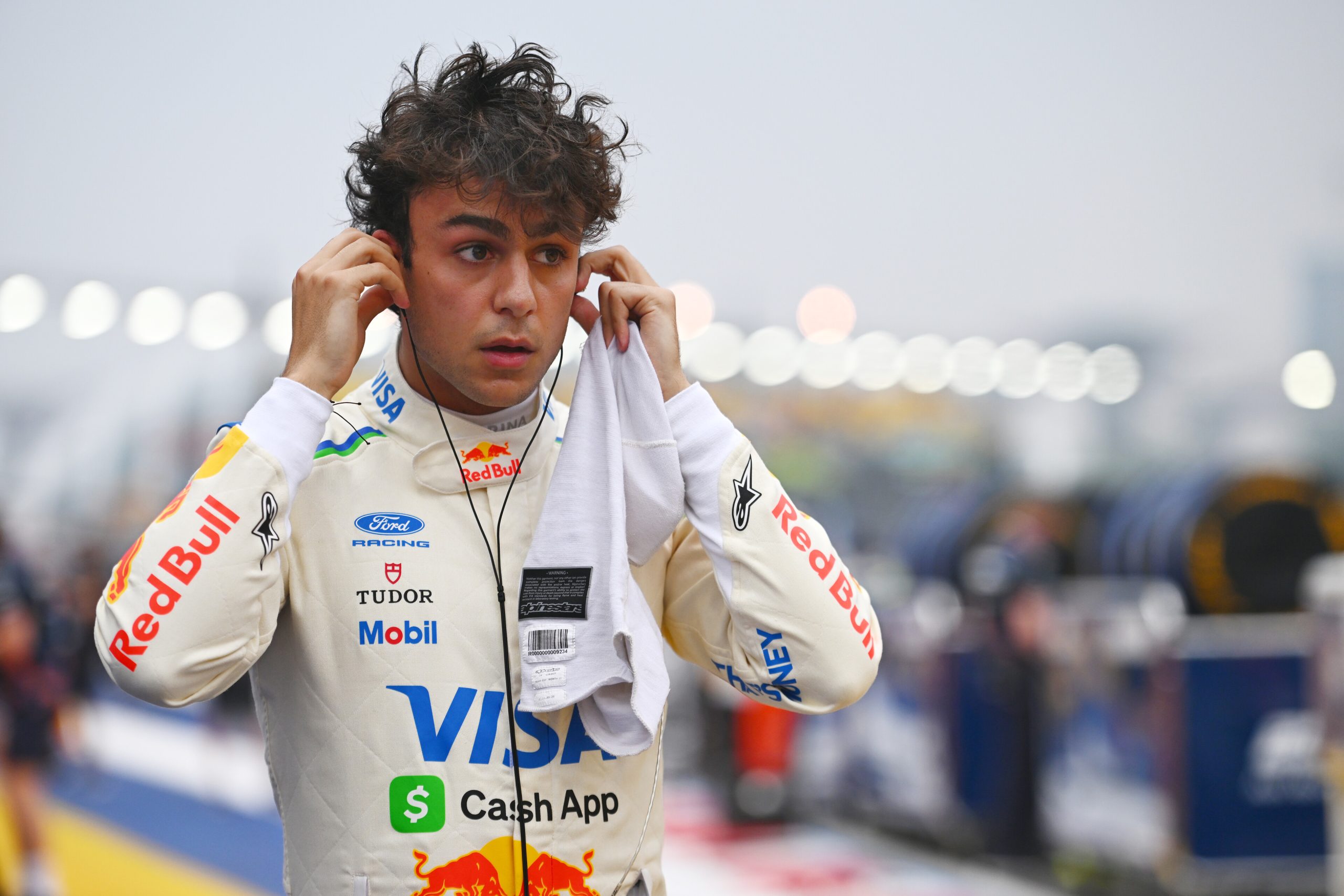 Arvid Lindblad calls for a reset after a poor start and power unit woes dropped him from ninth to 15th at Sunday’s 2026 F1 Singapore GP.
