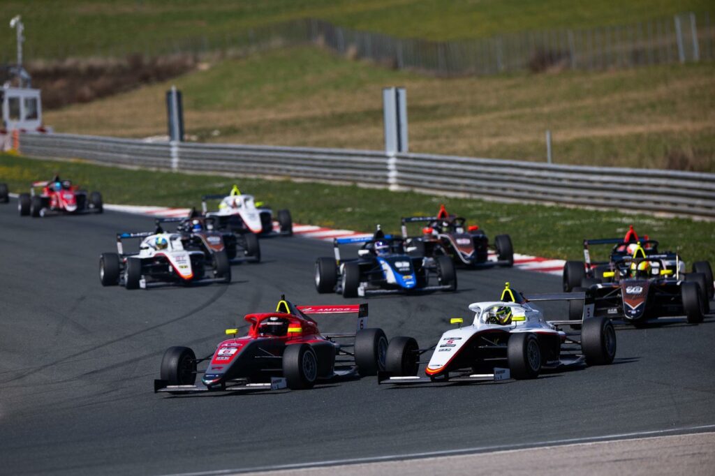 The 2026 Eurocup-3 Spanish Winter Championship offers intense racing, new tech, and a competitive grid across iconic European circuits.