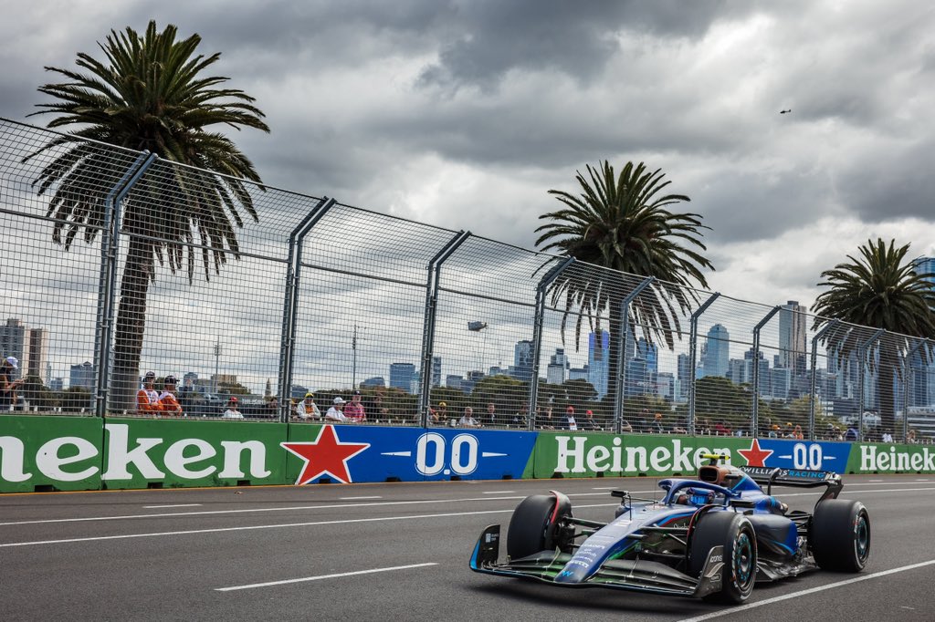 Logan Sargeant driving his Williams in Australia