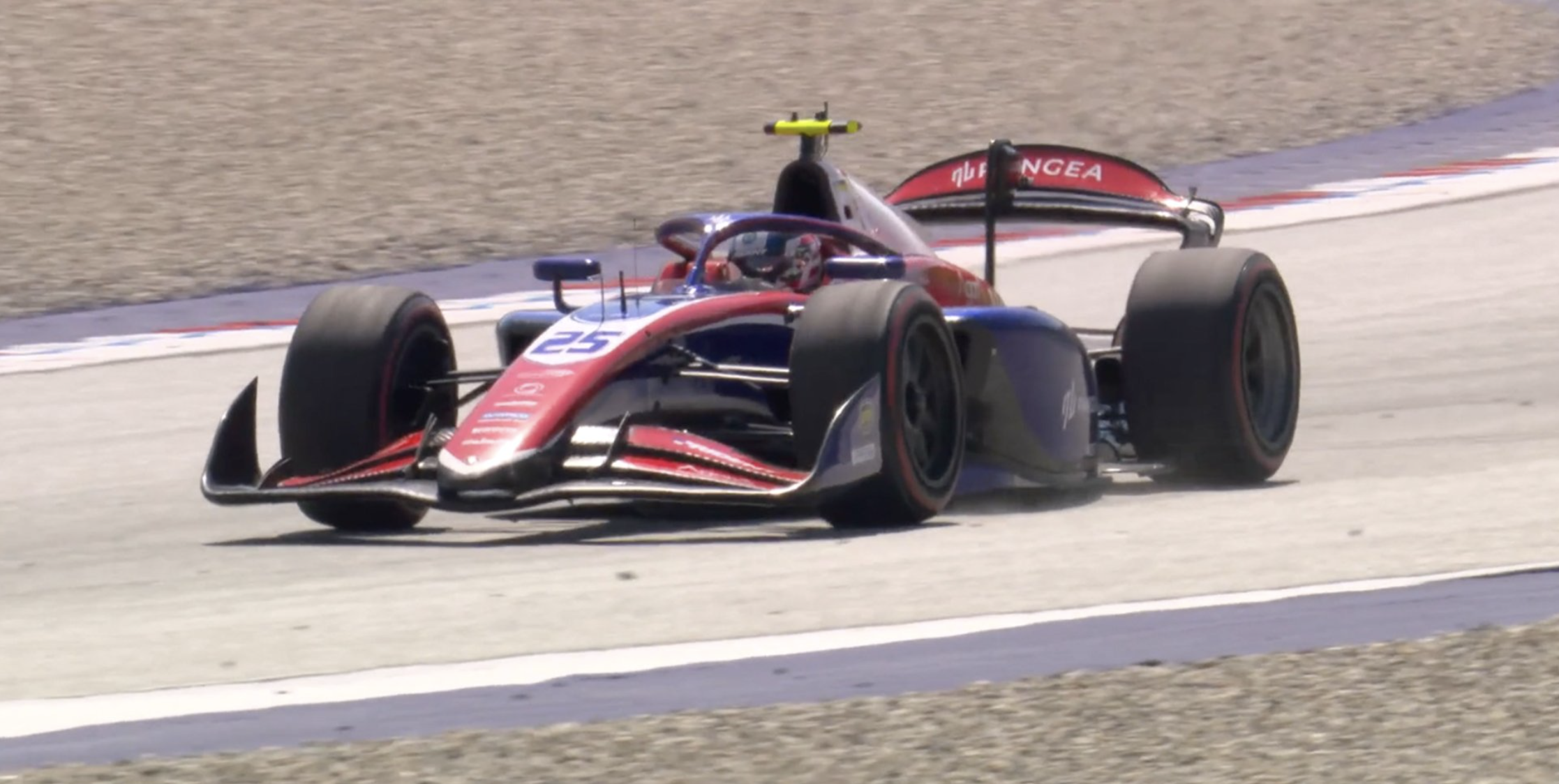 Bennett snatched a stunning F2 Sprint Race victory from Sebastián Montoya with a last-lap switchback at Turn 4 at the 2026 Austrian GP.